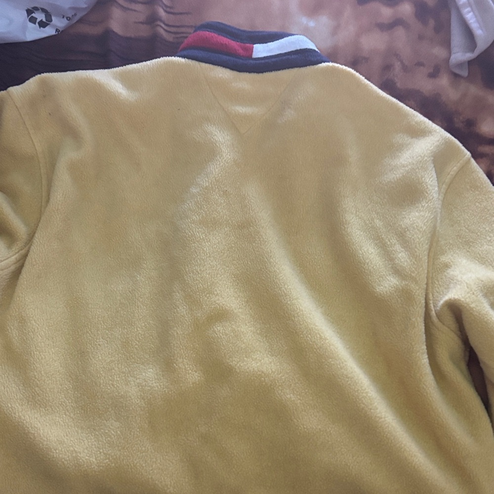 Tommy Hilfiger Men's Zip-Up Yellow Sweater - Picture 6 of 7